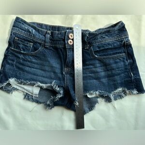 Refuge Shorts size 4